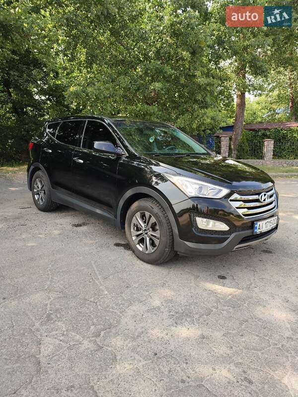 Внедорожник / Кроссовер Hyundai Santa FE 2014 в Обухове