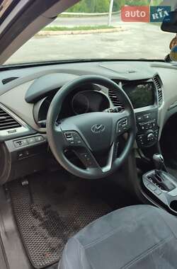 Внедорожник / Кроссовер Hyundai Santa FE 2014 в 