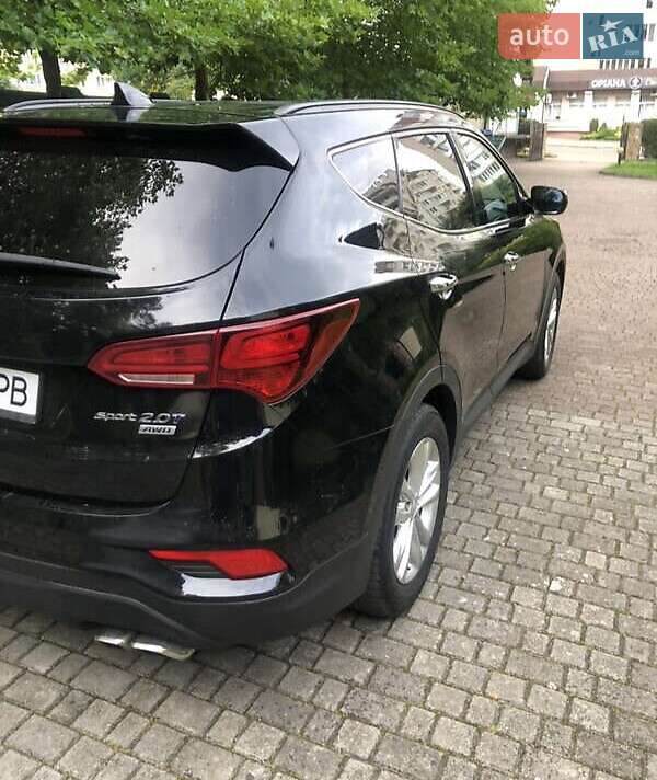 Позашляховик / Кросовер Hyundai Santa FE 2018 в Львові