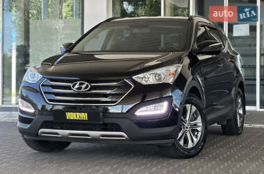 Позашляховик / Кросовер Hyundai Santa FE 2014 в Києві