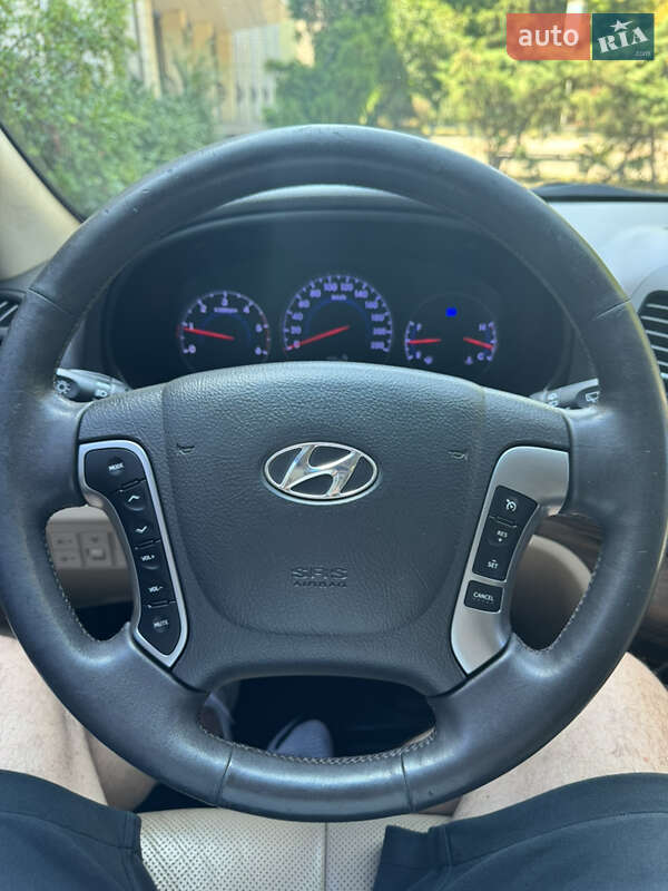 Позашляховик / Кросовер Hyundai Santa FE 2012 в Кривому Розі