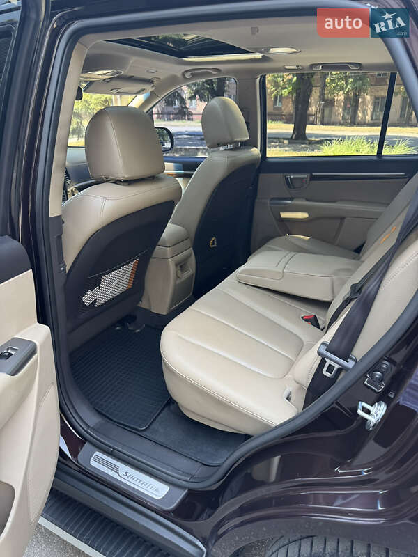 Позашляховик / Кросовер Hyundai Santa FE 2012 в Кривому Розі