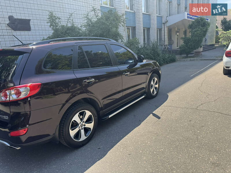 Позашляховик / Кросовер Hyundai Santa FE 2012 в Кривому Розі