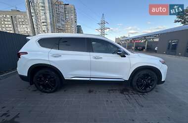 Позашляховик / Кросовер Hyundai Santa FE 2019 в 