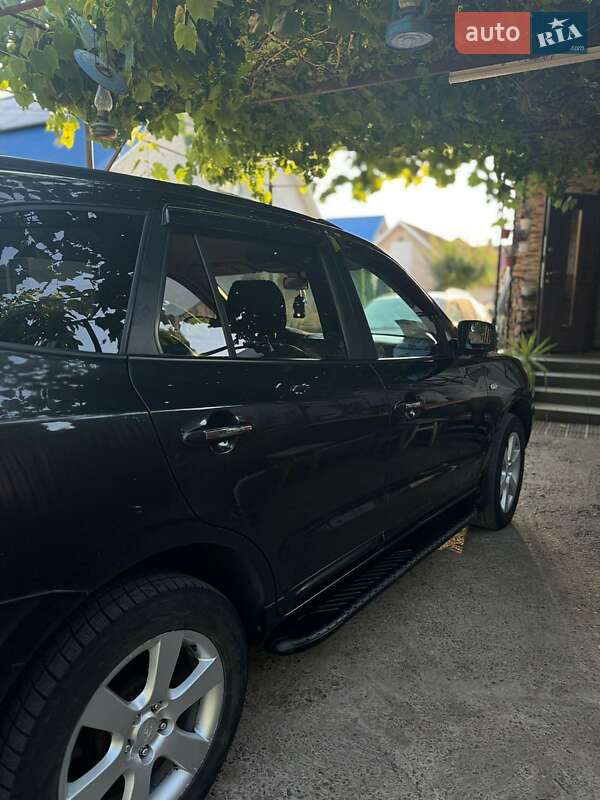 Позашляховик / Кросовер Hyundai Santa FE 2007 в Чернівцях