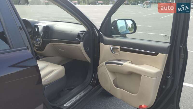 Позашляховик / Кросовер Hyundai Santa FE 2012 в Києві