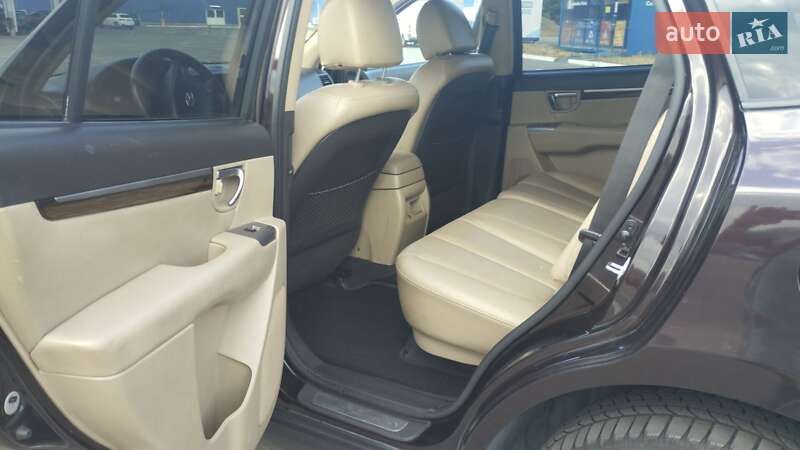 Позашляховик / Кросовер Hyundai Santa FE 2012 в Києві