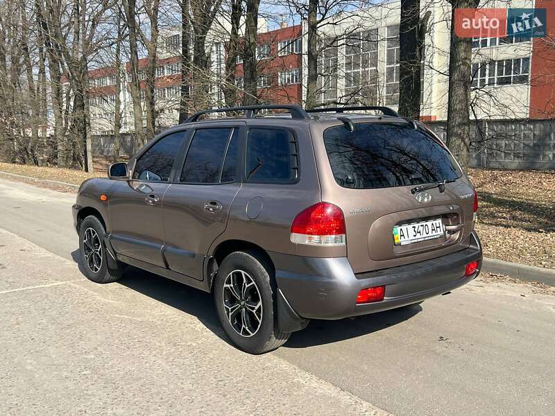 Внедорожник / Кроссовер Hyundai Santa FE 2005 в Киеве
