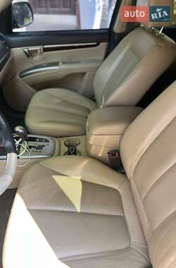 Внедорожник / Кроссовер Hyundai Santa FE 2012 в 