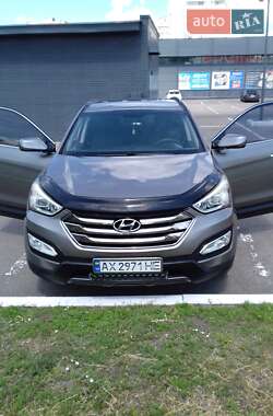 Позашляховик / Кросовер Hyundai Santa FE 2015 в Харкові