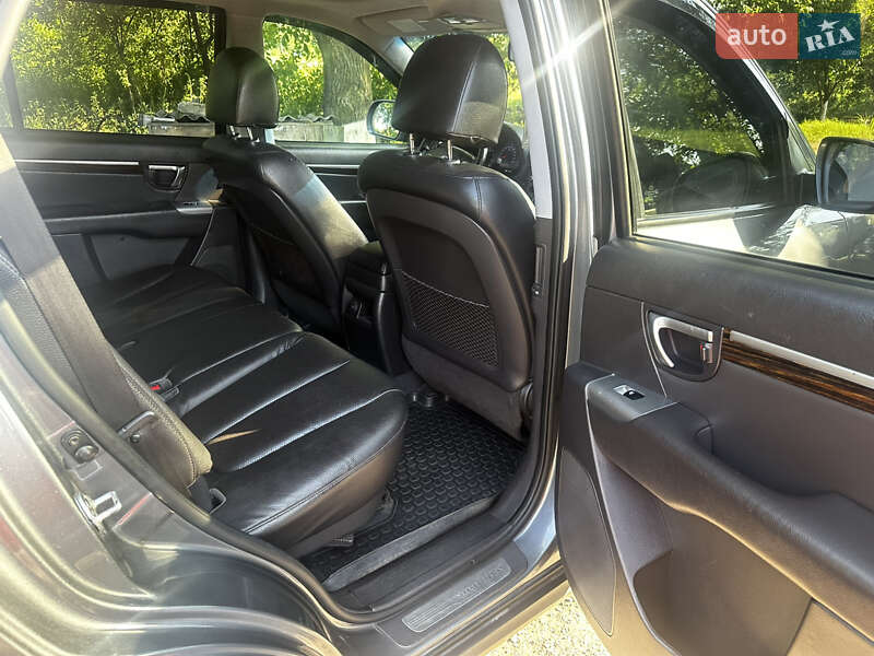 Внедорожник / Кроссовер Hyundai Santa FE 2012 в Лозовой