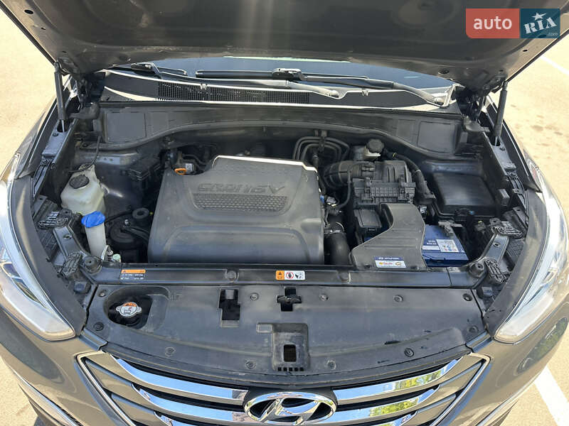 Позашляховик / Кросовер Hyundai Santa FE 2014 в Одесі