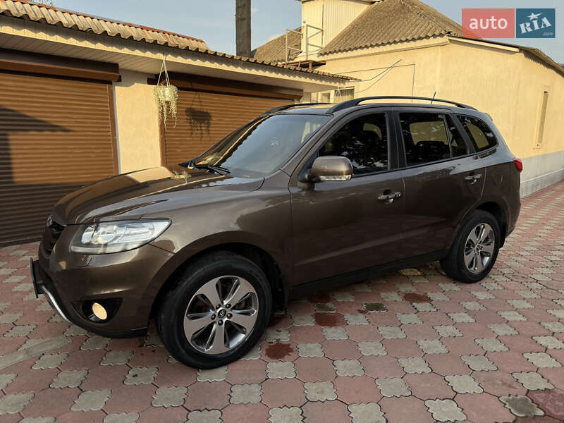 Позашляховик / Кросовер Hyundai Santa FE 2011 в Краснограді