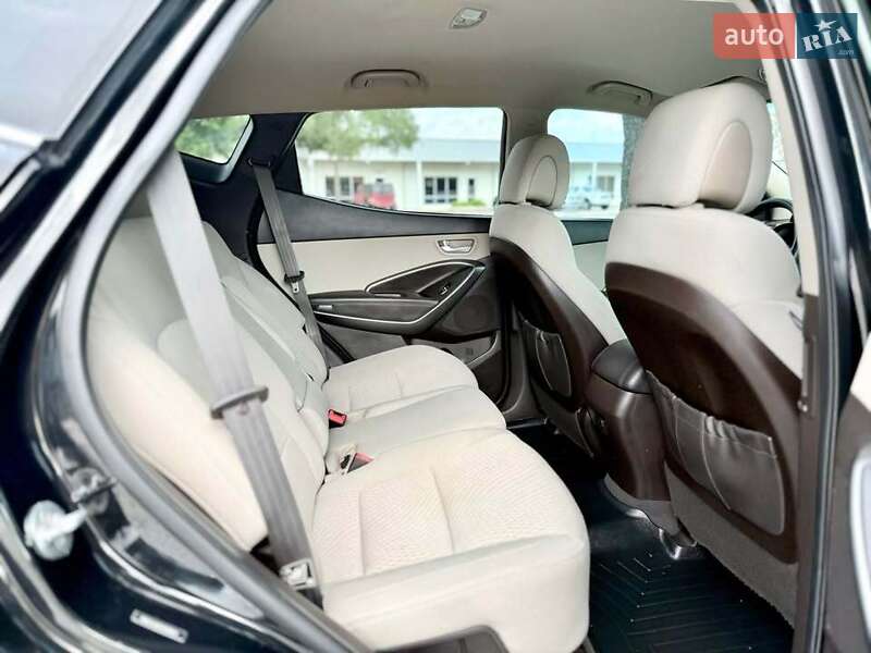 Внедорожник / Кроссовер Hyundai Santa FE 2017 в Одессе