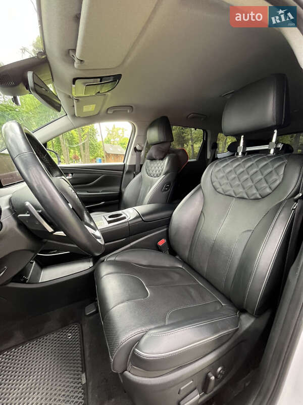 Внедорожник / Кроссовер Hyundai Santa FE 2021 в Киеве
