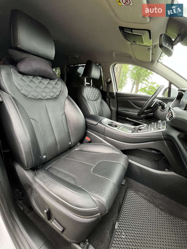 Внедорожник / Кроссовер Hyundai Santa FE 2021 в Киеве