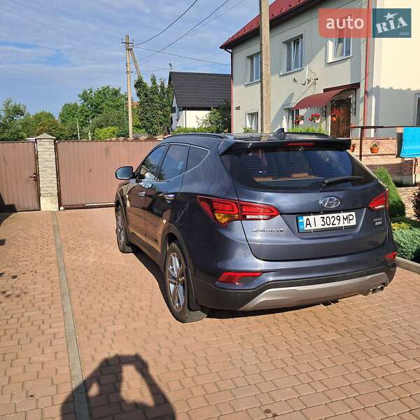 Позашляховик / Кросовер Hyundai Santa FE 2015 в Івано-Франківську