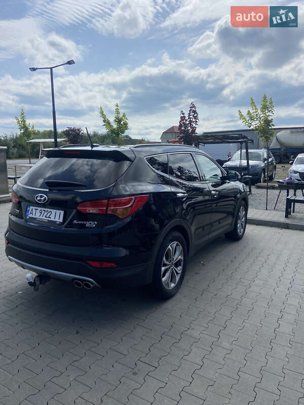 Внедорожник / Кроссовер Hyundai Santa FE 2014 в Калуше
