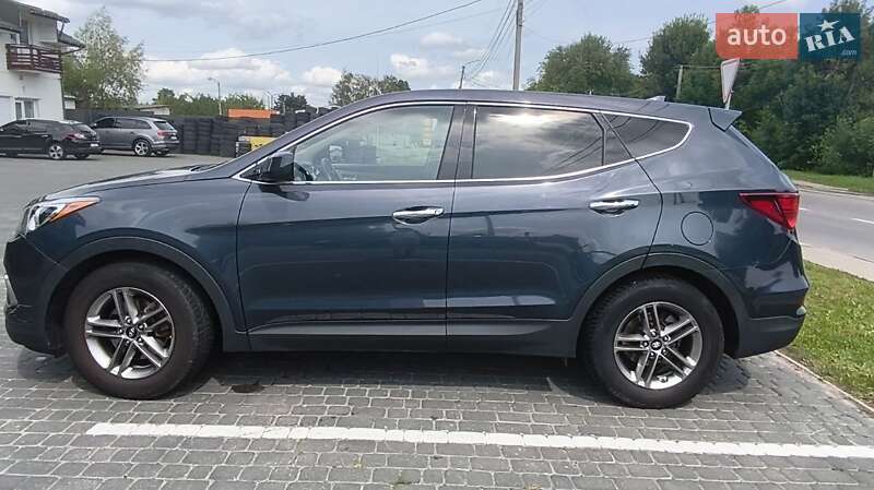 Позашляховик / Кросовер Hyundai Santa FE 2016 в Трускавці