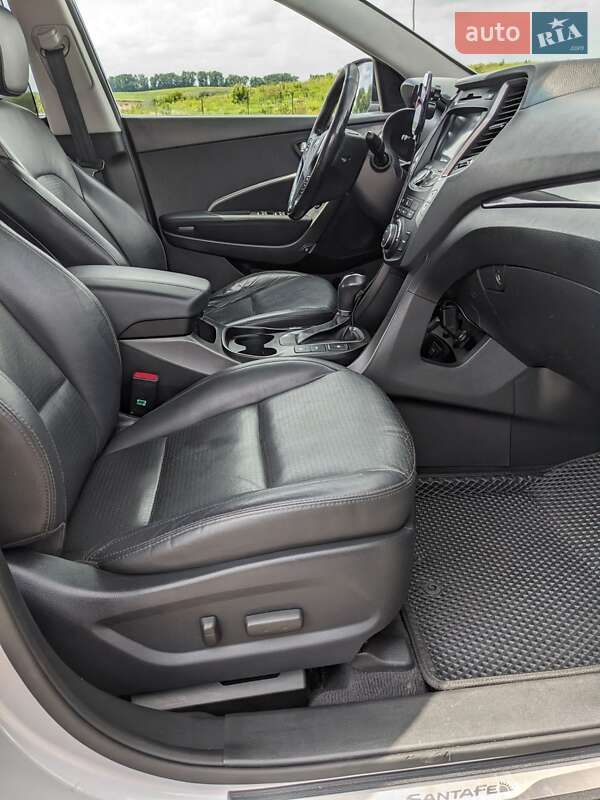 Позашляховик / Кросовер Hyundai Santa FE 2014 в Рівному