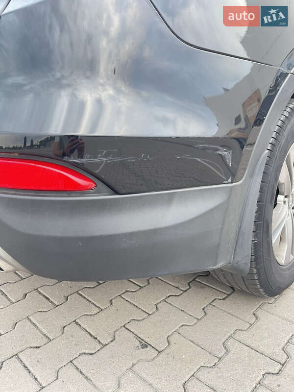 Позашляховик / Кросовер Hyundai Santa FE 2014 в Києві