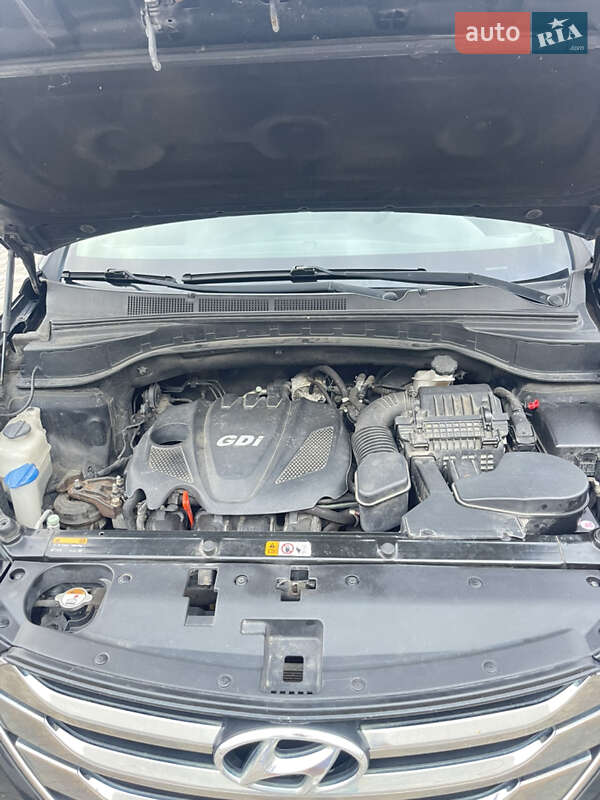 Позашляховик / Кросовер Hyundai Santa FE 2014 в Києві