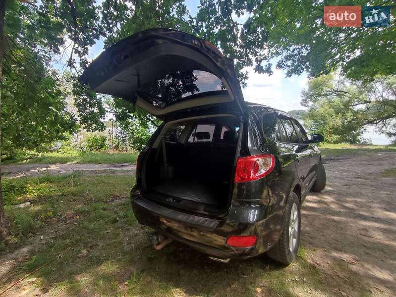 Внедорожник / Кроссовер Hyundai Santa FE 2007 в Глухове