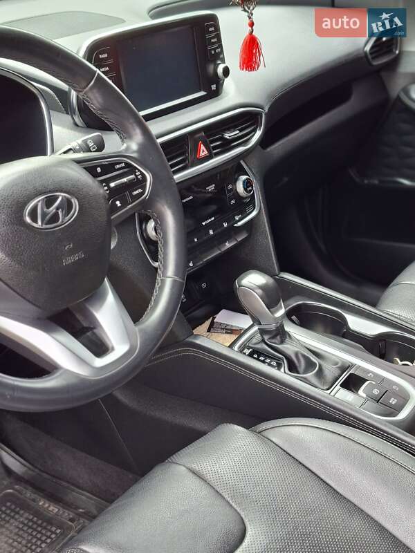 Позашляховик / Кросовер Hyundai Santa FE 2018 в Овручі