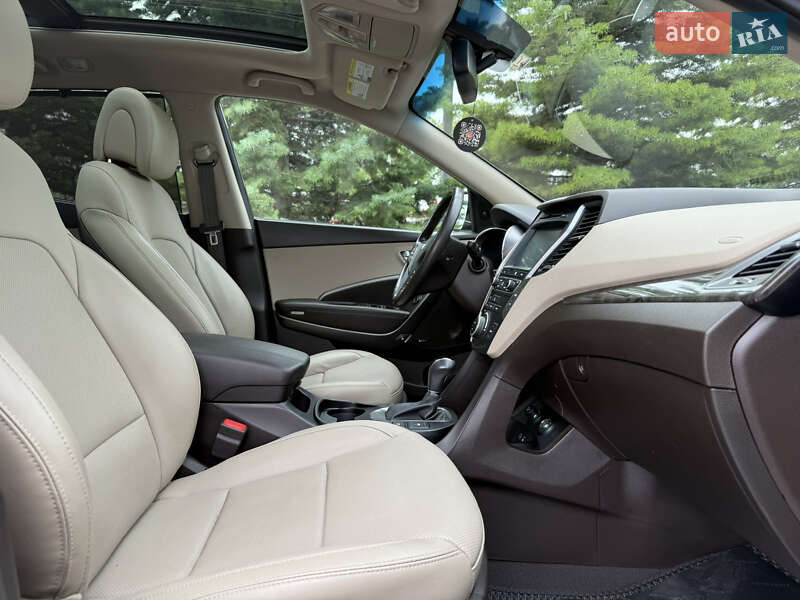 Позашляховик / Кросовер Hyundai Santa FE 2017 в Одесі