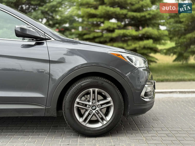 Позашляховик / Кросовер Hyundai Santa FE 2017 в Одесі