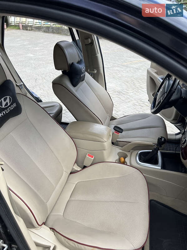 Позашляховик / Кросовер Hyundai Santa FE 2008 в Володимирці