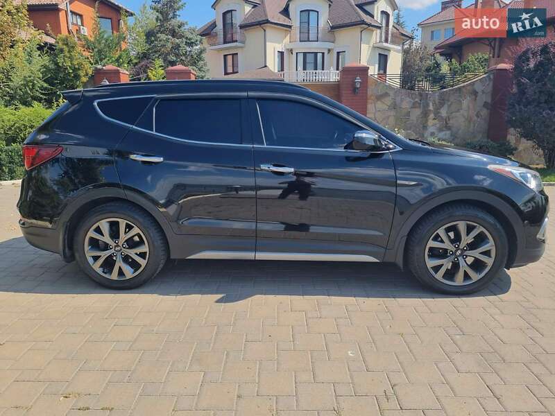 Внедорожник / Кроссовер Hyundai Santa FE 2017 в Николаеве