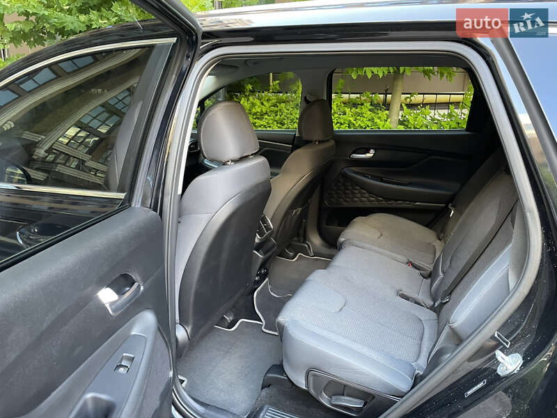 Позашляховик / Кросовер Hyundai Santa FE 2018 в Чернігові