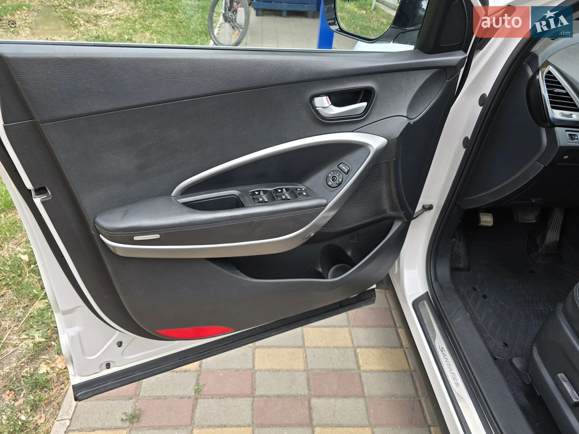 2012 Hyundai Santa Fe - мініатюра 16