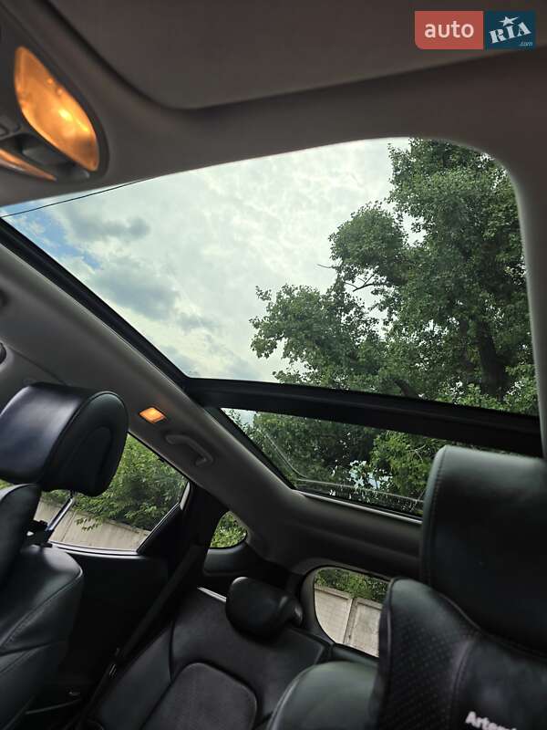 Позашляховик / Кросовер Hyundai Santa FE 2012 в Вінниці