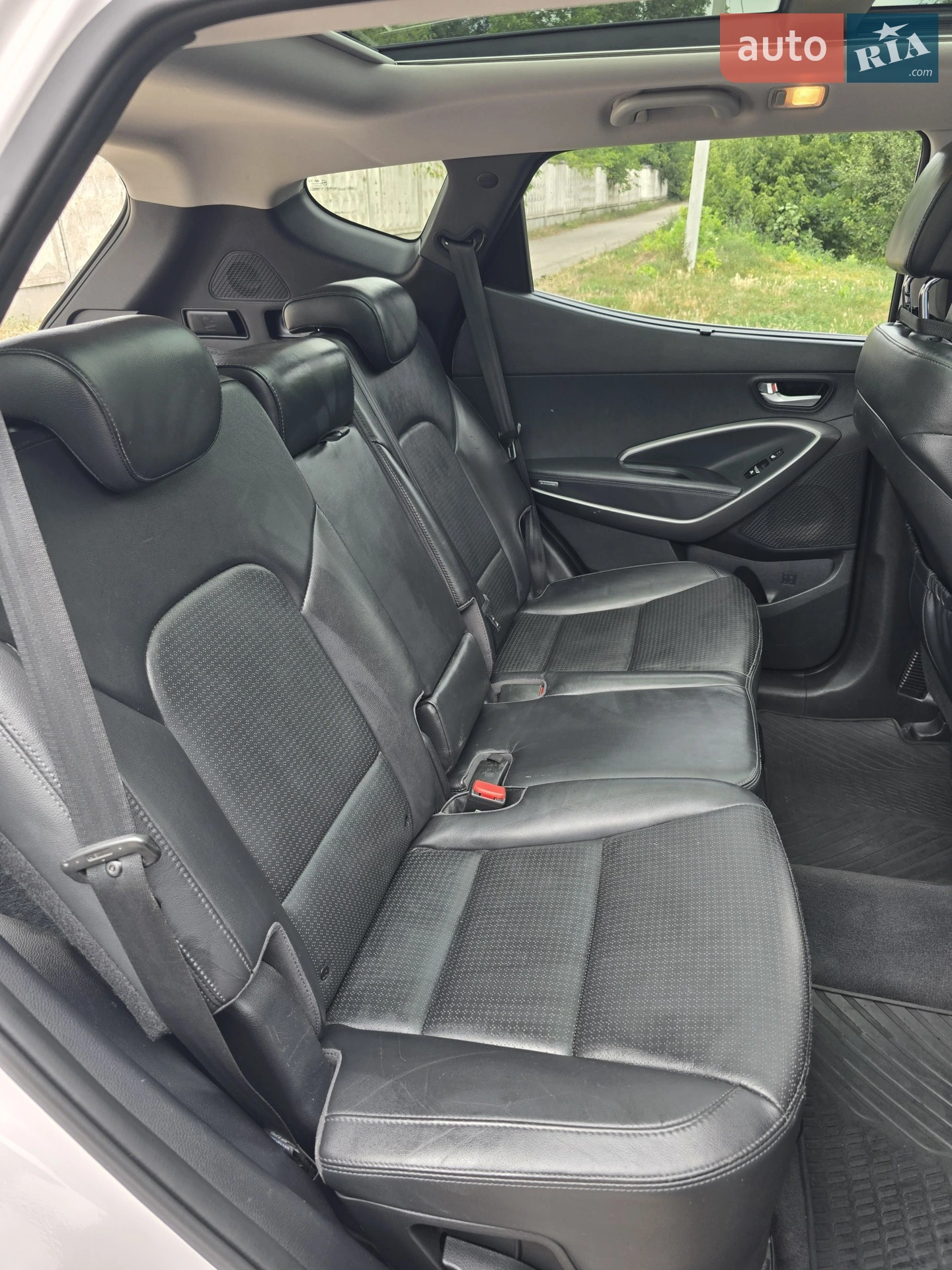 2012 Hyundai Santa Fe - мініатюра 36
