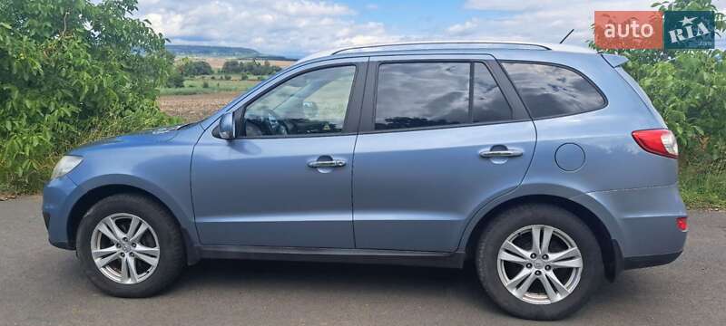 Внедорожник / Кроссовер Hyundai Santa FE 2011 в Иршаве