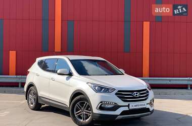 Внедорожник / Кроссовер Hyundai Santa FE 2016 в Киеве