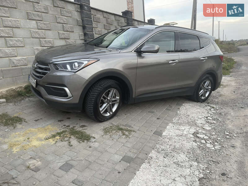 Позашляховик / Кросовер Hyundai Santa FE 2018 в Рівному