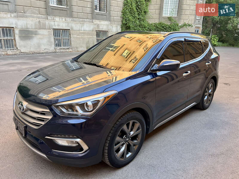 Внедорожник / Кроссовер Hyundai Santa FE 2017 в Одессе