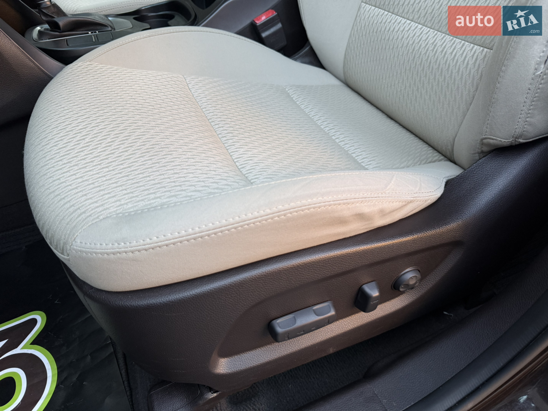 2015 Hyundai Santa Fe - мініатюра 41