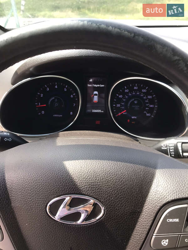 Позашляховик / Кросовер Hyundai Santa FE 2014 в Дубні