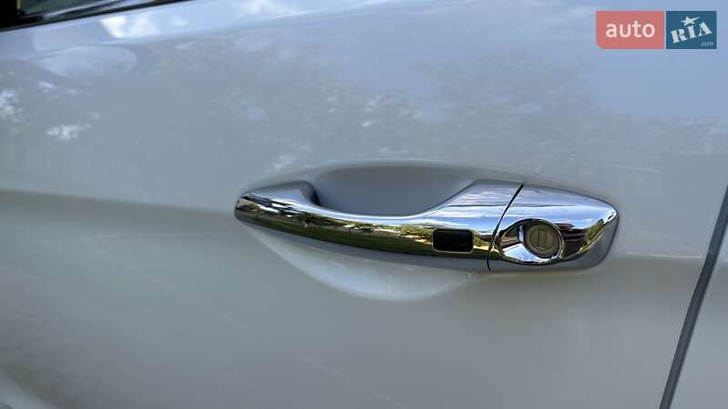 Позашляховик / Кросовер Hyundai Santa FE 2016 в Рівному фото 14 Позашляховик / Кросовер Hyundai Santa FE 2016 в Рівному