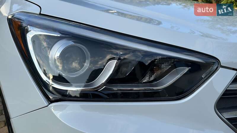 Позашляховик / Кросовер Hyundai Santa FE 2016 в Рівному фото 18 Позашляховик / Кросовер Hyundai Santa FE 2016 в Рівному
