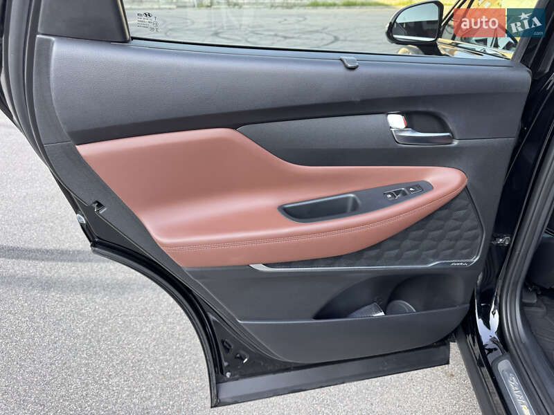 Позашляховик / Кросовер Hyundai Santa FE 2022 в Києві