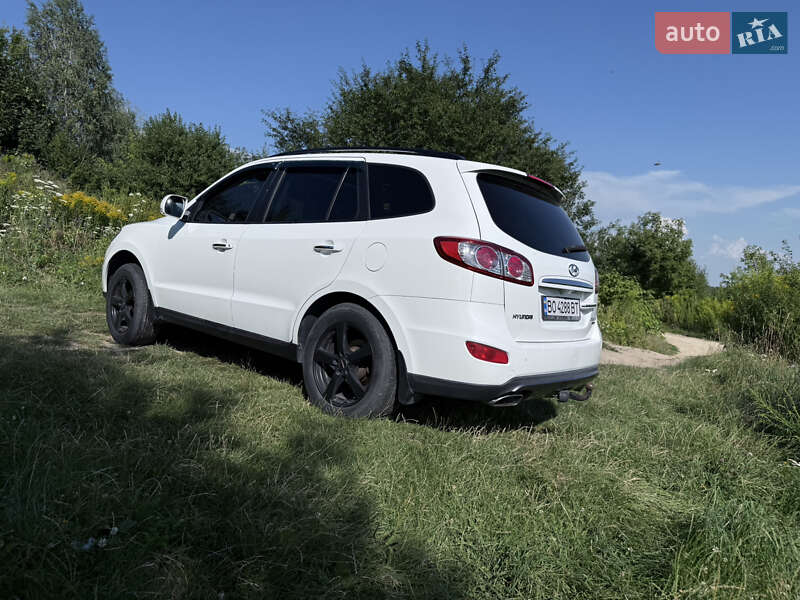 Внедорожник / Кроссовер Hyundai Santa FE 2011 в Кременце