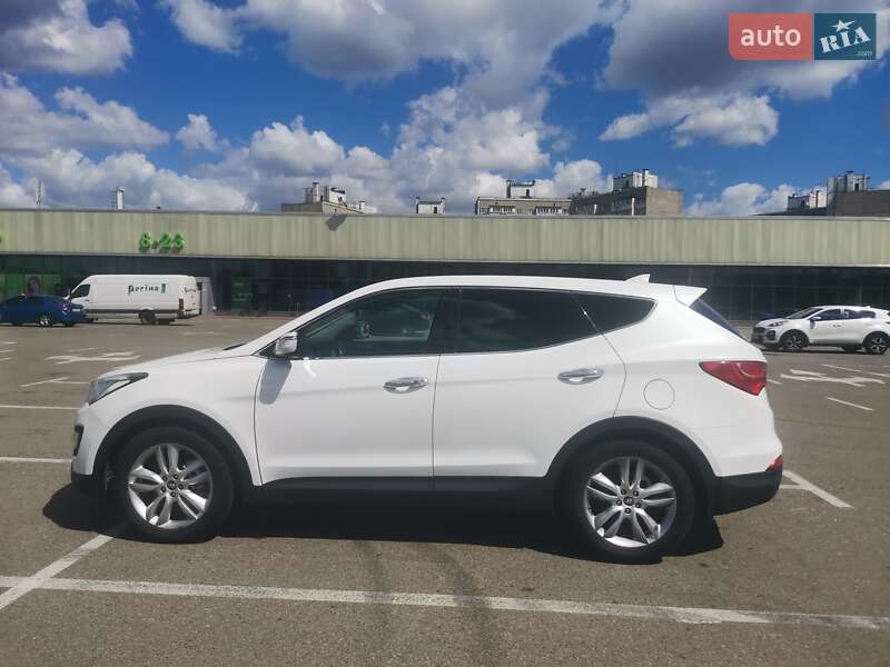Позашляховик / Кросовер Hyundai Santa FE 2012 в Києві фото 3 Позашляховик / Кросовер Hyundai Santa FE 2012 в Києві