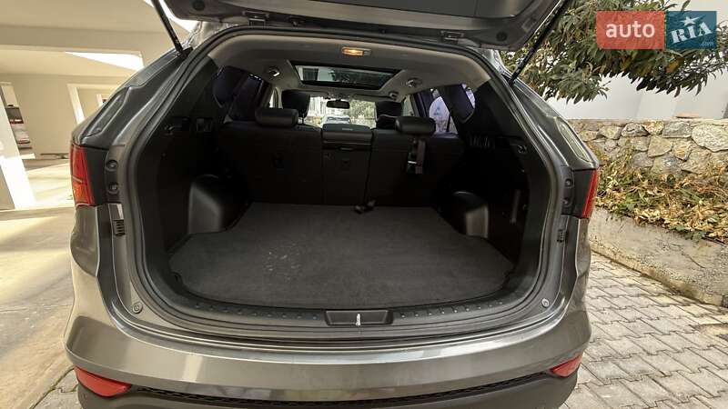 Позашляховик / Кросовер Hyundai Santa FE 2015 в Одесі