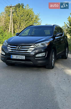 Внедорожник / Кроссовер Hyundai Santa FE 2015 в Полтаве