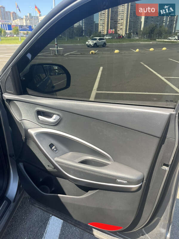 Внедорожник / Кроссовер Hyundai Santa FE 2017 в Киеве фото 15 Внедорожник / Кроссовер Hyundai Santa FE 2017 в Киеве